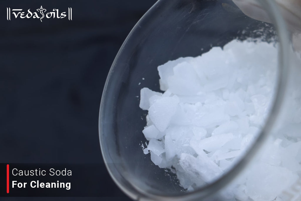 Soda for clean Pipe Pattaya. Натрий гидроксид и едкий калий