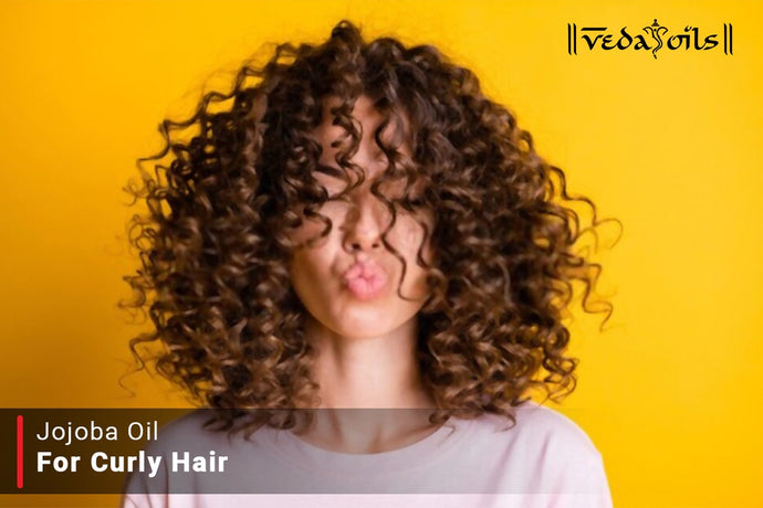 Jojoba Oil For Curly Hair - Benefits & How To Use