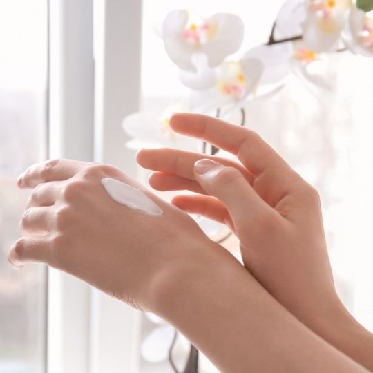 Light Hand & Body Lotion Base ( Ready to Use )